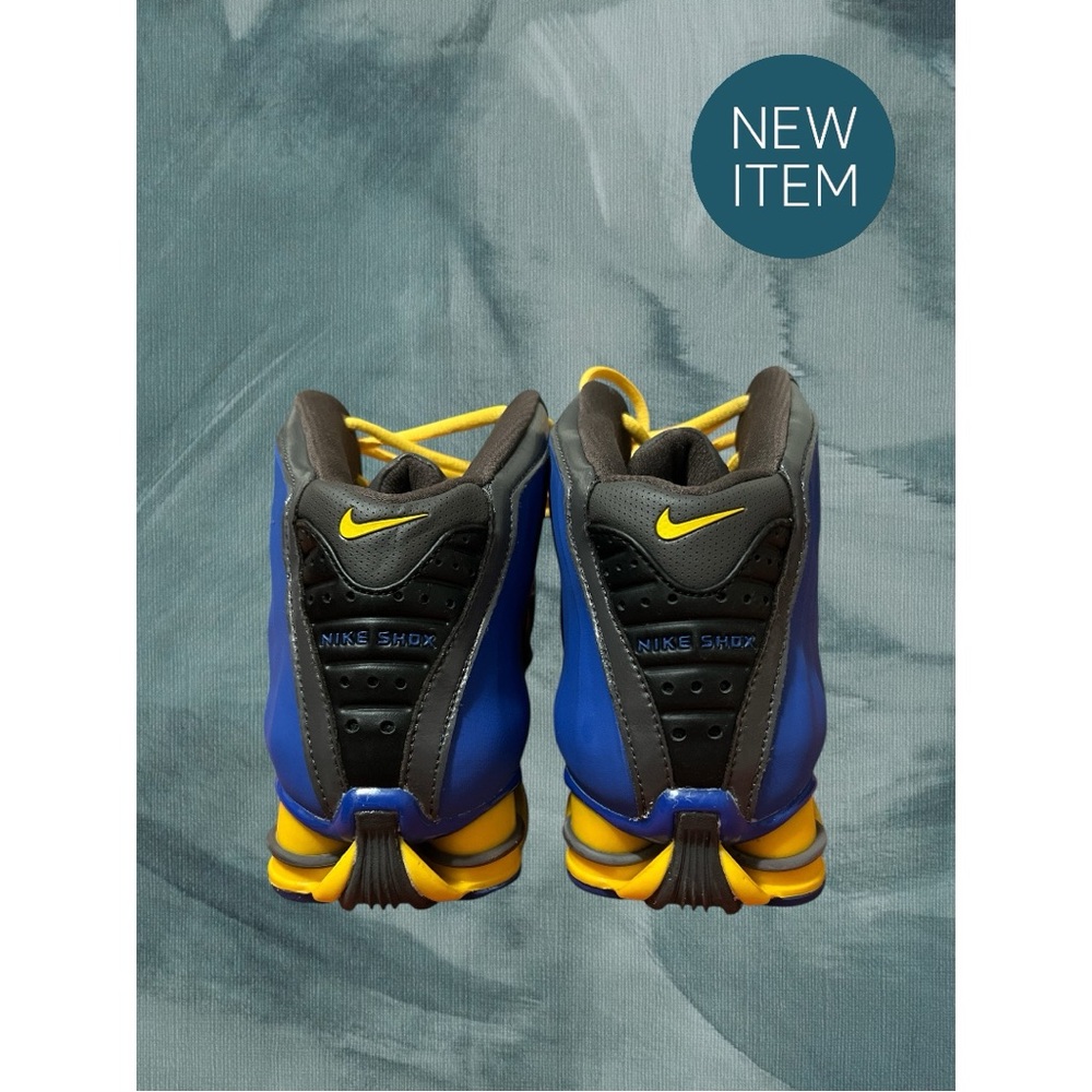 Nike Shox Sneakers - Picture 4 of 10
